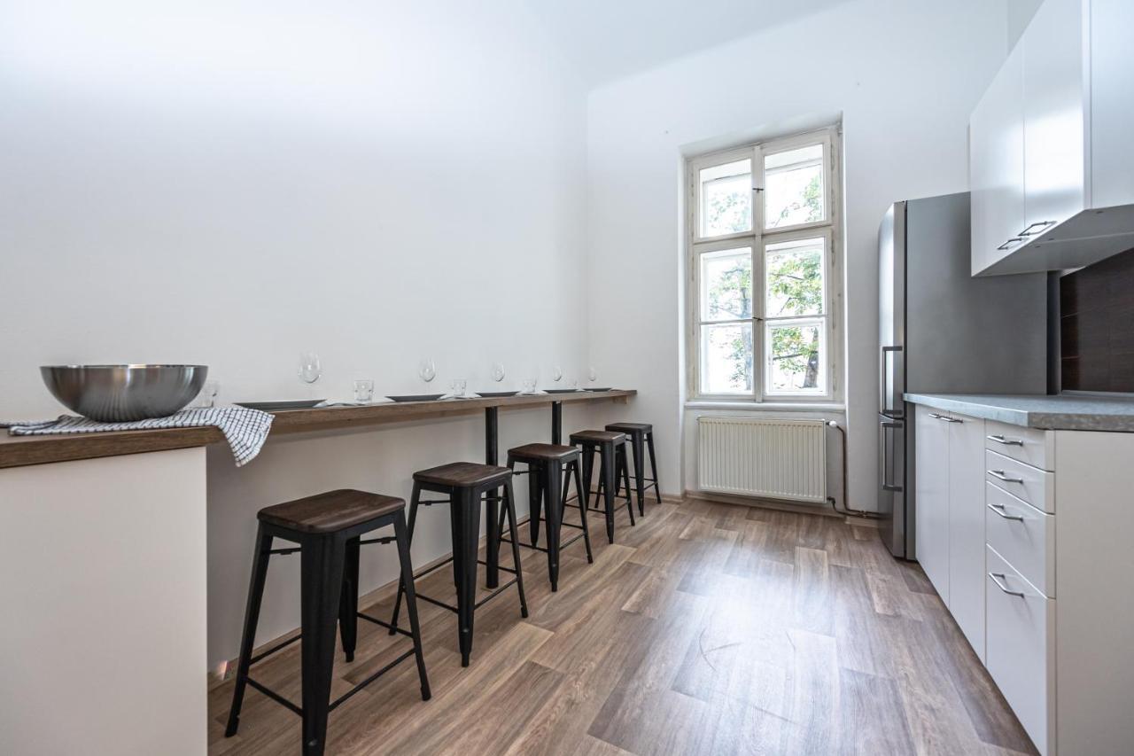New Town Central Apartment Praga Exterior foto